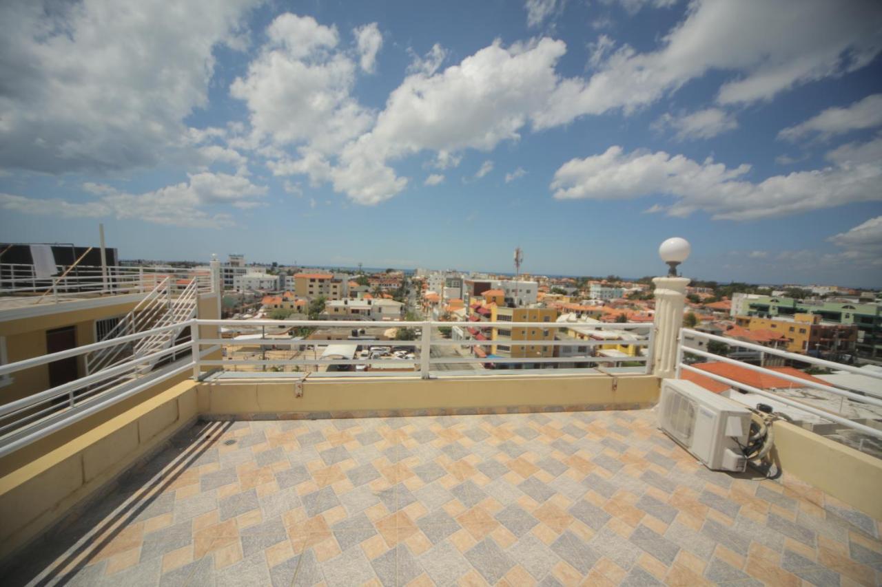 Bnb Tropical Island Aparthotel - Corales Del Sur - Santo Domingo Este المظهر الخارجي الصورة